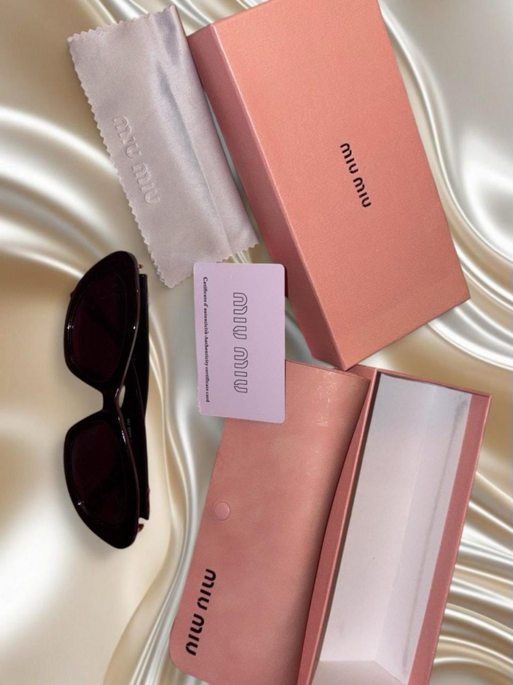 Miu Miu Cat Eye Sunglasses Black – New in Box